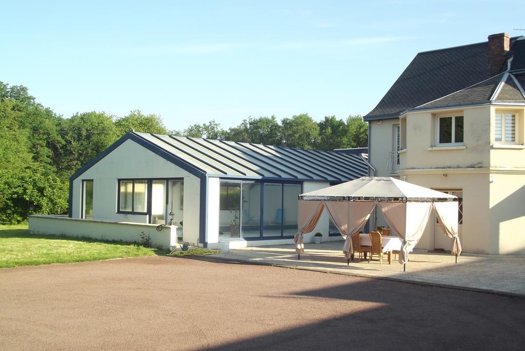 Les Vedieres Conflans-sur-Anille Экстерьер фото